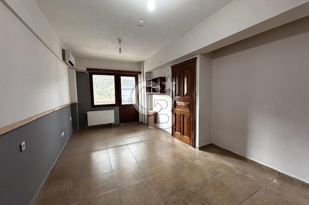 Çanakkale Kepez Sahil’de Boğaz Manzaralı Kiralık Villa