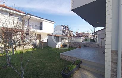 Mavinin ve Yeşilinin Buluştuğu Nokta: Altınova’da Fırsat Villası!