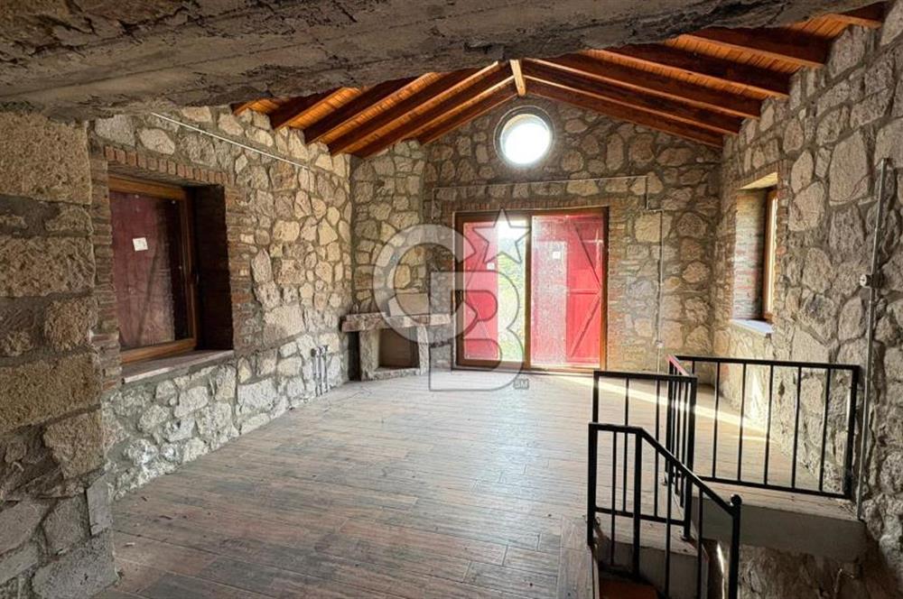 ÇANAKKALE AYVACIK AHMETLER'DE MÜSTAKİL TAŞ EV