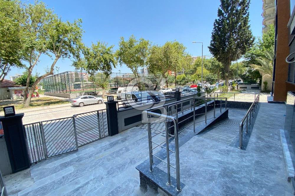 Bayraklı Mansuroğlu Satılık 3+1 Sıfır Daire Matematik Park Cephe