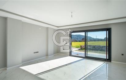 Muğla Menteşe Yenice'de  Satılık 4+1 Lüks Villa 