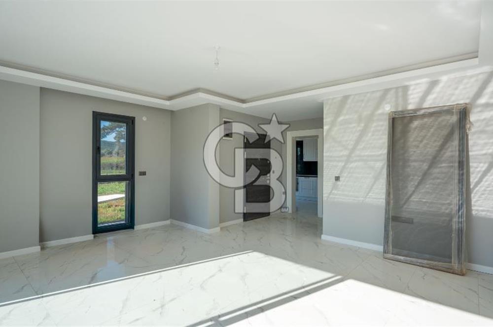 Muğla Menteşe Yenice'de  Satılık 4+1 Lüks Villa 