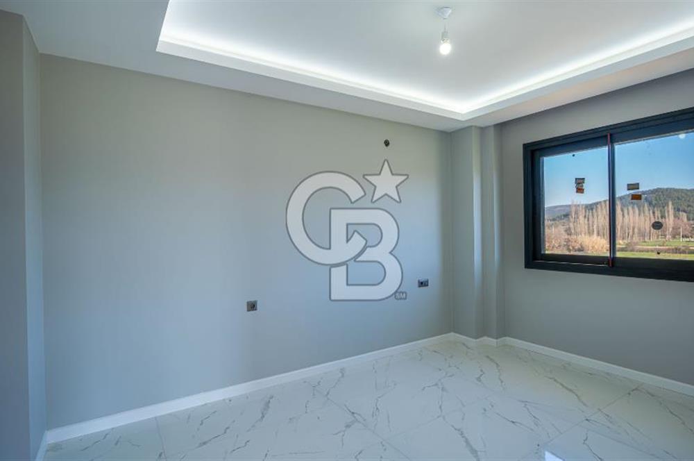 Muğla Menteşe Yenice'de  Satılık 4+1 Lüks Villa 