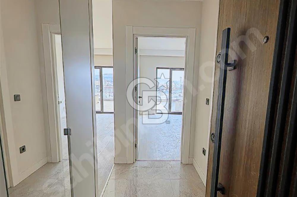 LÜXERADA KİRALIK TERASLI 1+1 | OFİS & OTURUMA UYGUN