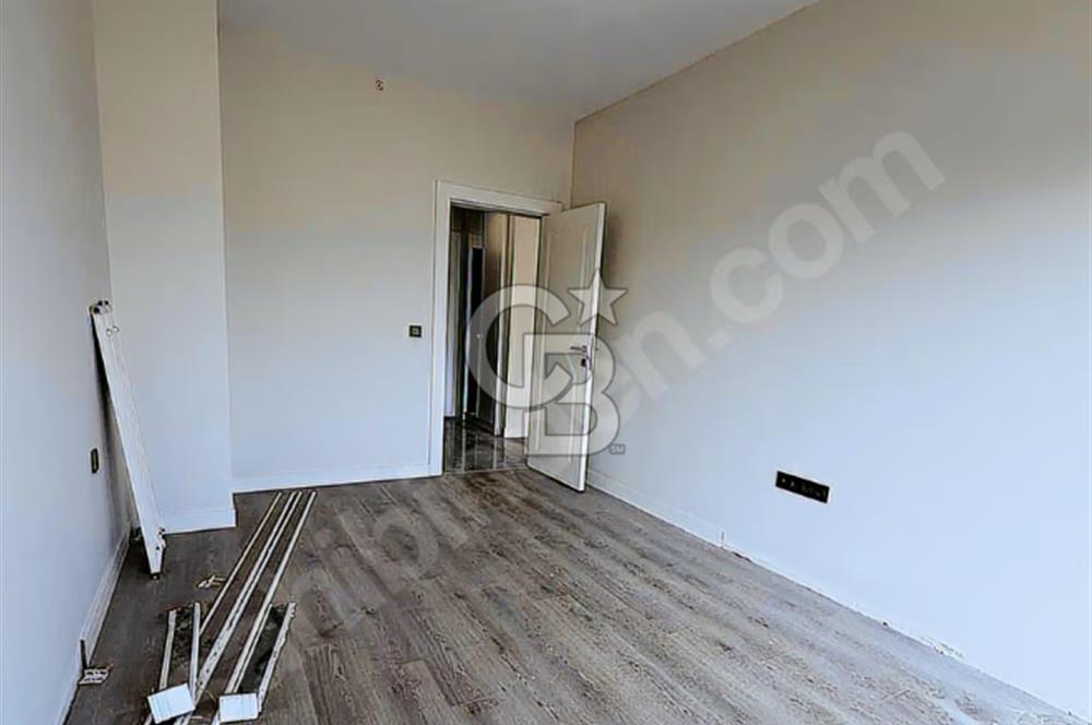 LÜXERADA KİRALIK TERASLI 1+1 | OFİS & OTURUMA UYGUN