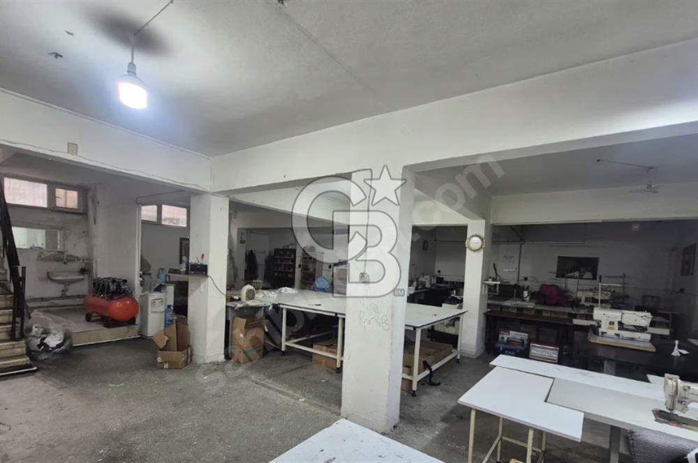 SATILIK KİRACILI 125 m² DÜKKAN YENİBOSNA ZAFER MAH.