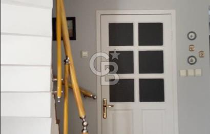 ÇAYYOLU BAŞKENT DOKTORLAR SİTESİNDE ASANSÖRLÜ , KÖŞE , ŞEREFİYELİ KÖŞE VİLLA