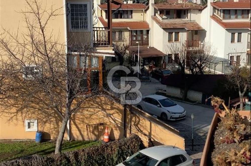 ÇAYYOLU BAŞKENT DOKTORLAR SİTESİNDE ASANSÖRLÜ , KÖŞE , ŞEREFİYELİ KÖŞE VİLLA