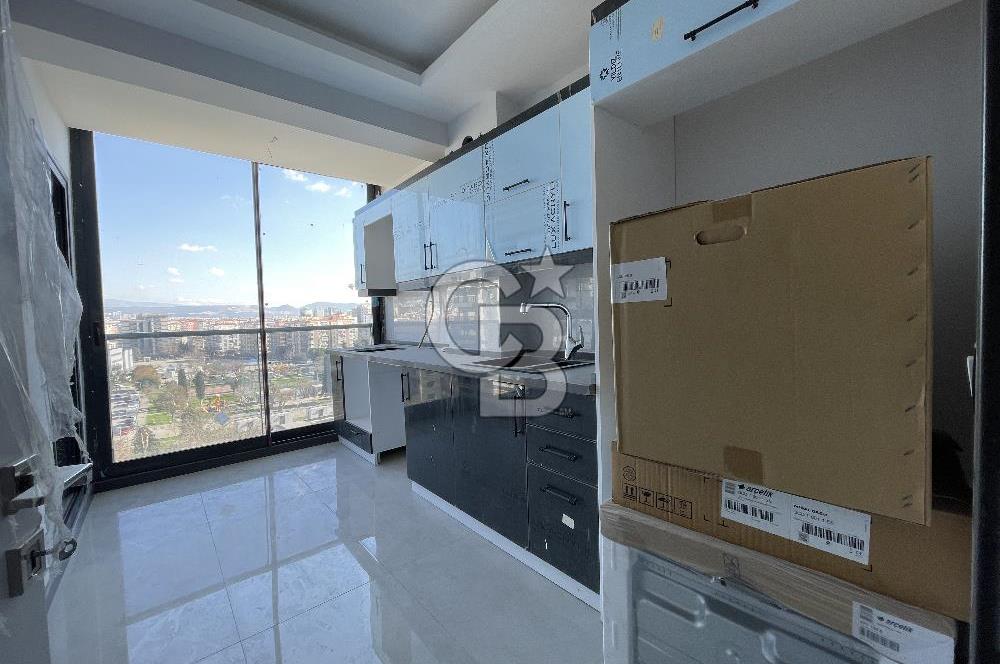 Bayraklı Mansuroğlu Satılık 3+1 Sıfır Daire Matematik Park Cephe