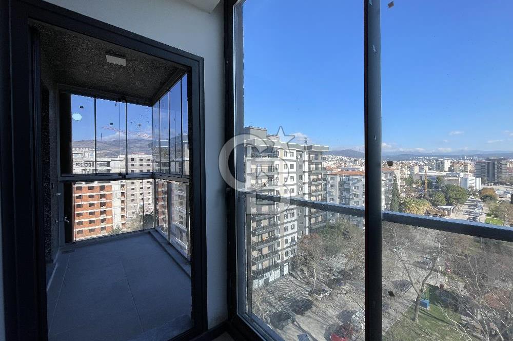 Bayraklı Mansuroğlu Satılık 3+1 Sıfır Daire Matematik Park Cephe