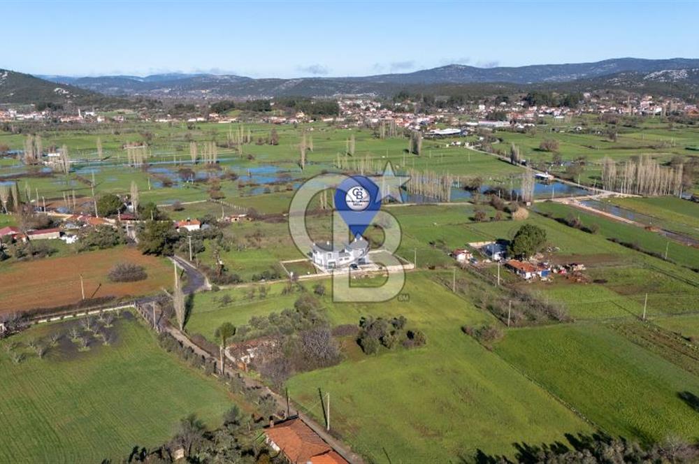 Muğla Menteşe Yenice'de  Satılık 4+1 Lüks Villa 