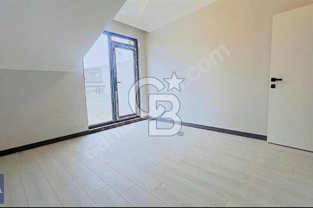 YUVACIK BAŞİSKELE DİŞ HASTANESİ,NE YAKIN 2+1 KİRALIK ÇATI DUBLEX