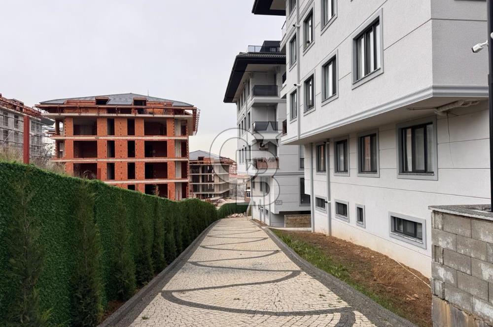 ÜSKÜDAR BURHANİYE KONAKLARI 2. ETAPTA | SATILIK BAHÇE KATI