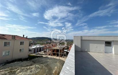 Foça Kazım Dirik Mah. Satılık Teraslı 2+1 Daire