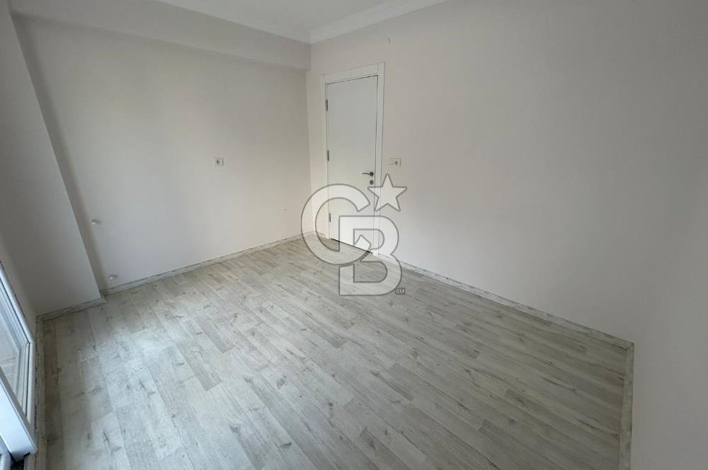 Foça Kazım Dirik Mah. Satılık Teraslı 2+1 Daire