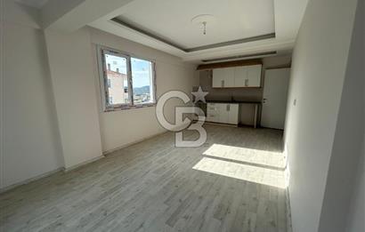 Foça Kazım Dirik Mah. Satılık Teraslı 2+1 Daire