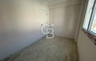 Foça Kazım Dirik Mah. Satılık Teraslı 2+1 Daire