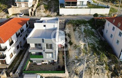 Foça Kazım Dirik Mah. Satılık Teraslı 2+1 Daire