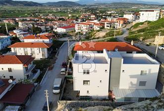 Foça Kazım Dirik Mah. Satılık Teraslı 2+1 Daire - 1 - 332724