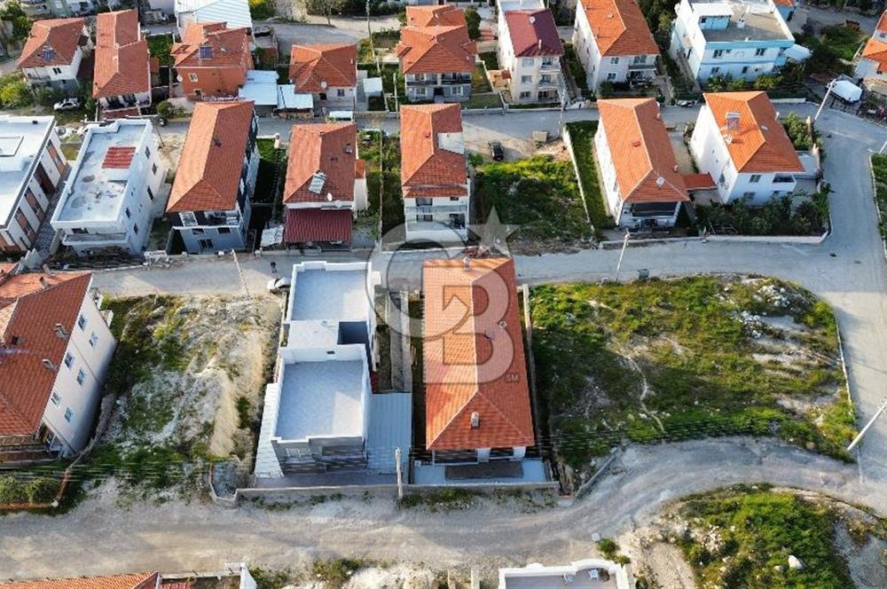 Foça Kazım Dirik Mah. Satılık Teraslı 2+1 Daire