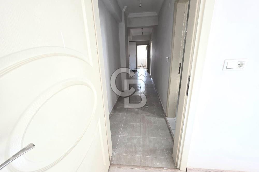 GELİBOLU'DA MERKEZİ KONUMDA ARA KAT 2+1 GENİŞ SATILIK DAİRE