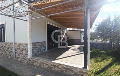 Mavinin ve Yeşilinin Buluştuğu Nokta: Altınova’da Fırsat Villası!