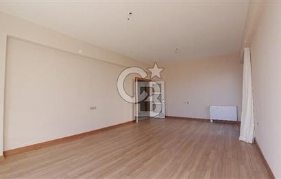 İzmir Bayraklı TOKİ 7.Etap Muhteşem Manzaralı Kiralık 3+1 137 m²