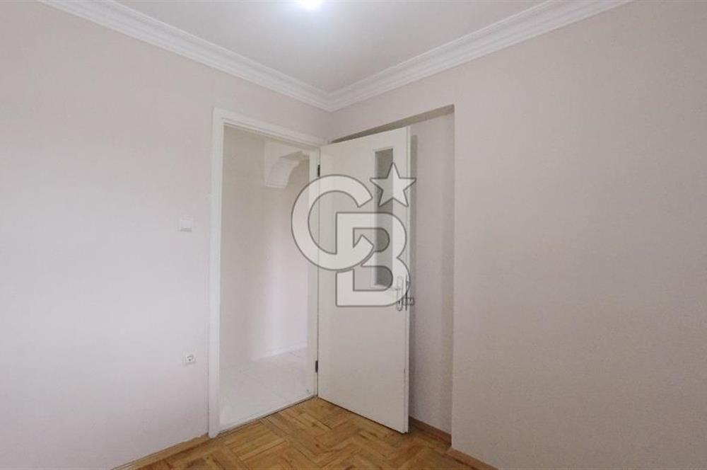 İzmir Karşıyaka İmbatlı Merkezi Konumlu Satılık 3+1 100 m² Daire
