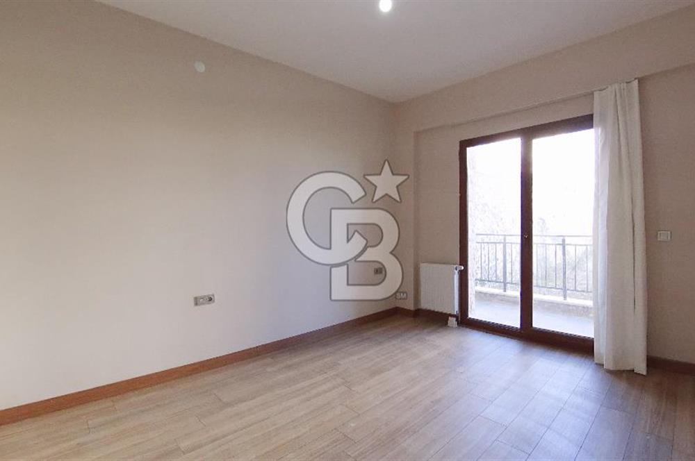 İzmir Bayraklı TOKİ 7.Etap Muhteşem Manzaralı Kiralık 3+1 137 m²