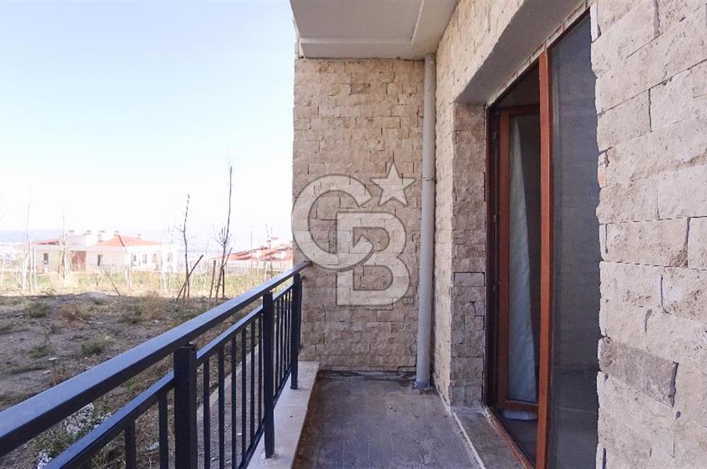 İzmir Bayraklı TOKİ 7.Etap Muhteşem Manzaralı Kiralık 3+1 137 m²