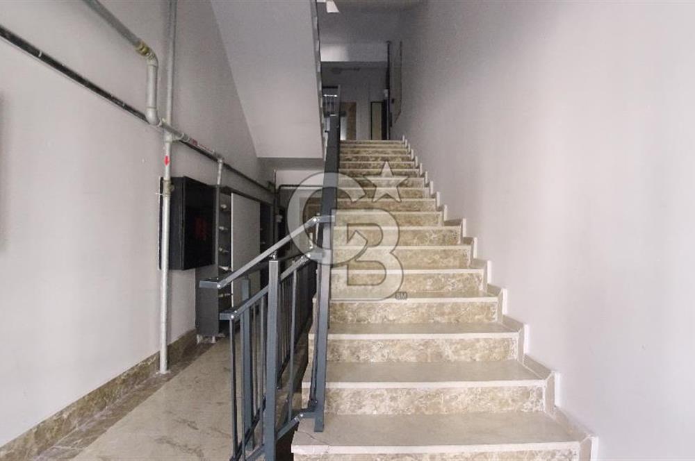 İzmir Bayraklı TOKİ 7.Etap Muhteşem Manzaralı Kiralık 3+1 137 m²