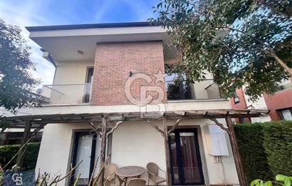 Başiskele Nar Konakları Sitesinde 3+1 Satılık Villa