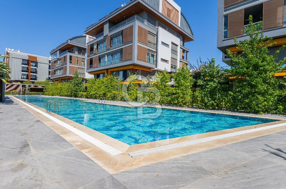 Konyaaltı Konaklar'da Özel Tasarım Detaylara Sahip Lüks 4+1