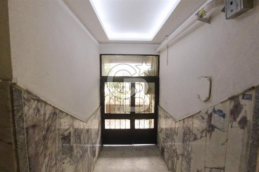 İzmir Karşıyaka İmbatlı Merkezi Konumlu Satılık 3+1 100 m² Daire
