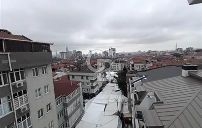 Ümraniye Sütçü İmam Caddesi’nde 2+1 Çatı Dubleksi Kiralık Daire
