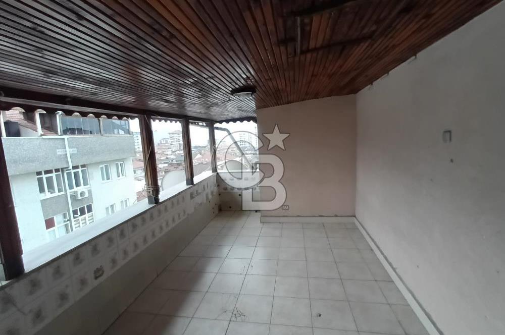 Ümraniye Sütçü İmam Caddesi’nde 2+1 Çatı Dubleksi Kiralık Daire