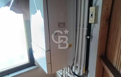 Ümraniye Sütçü İmam Caddesi’nde 2+1 Çatı Dubleksi Kiralık Daire