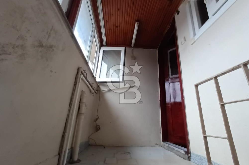 Ümraniye Sütçü İmam Caddesi’nde 2+1 Çatı Dubleksi Kiralık Daire