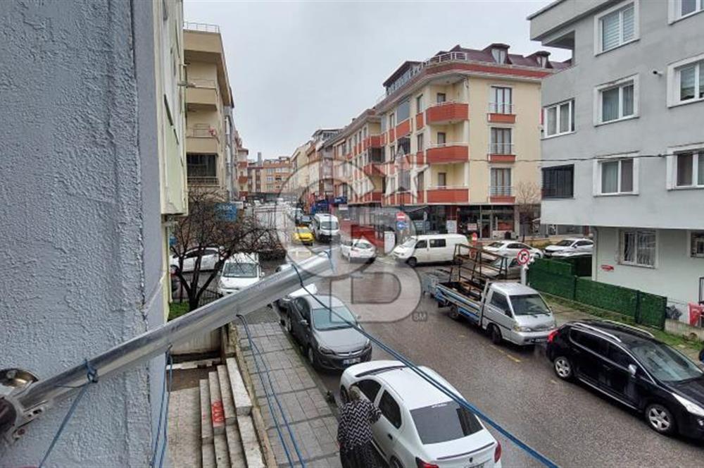 ÇEKMEKÖY HAMİDİYE MAHALLESİ MERKEZİ KONUMDA SATILIK DAİRE