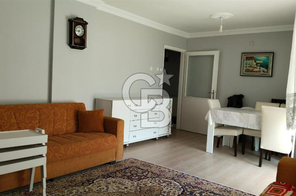 Çiğli, Egekent Mah., Sağlıkçılar Sitesinde 3+1 Satılık Daire