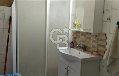 Çiğli, Egekent Mah., Sağlıkçılar Sitesinde 3+1 Satılık Daire