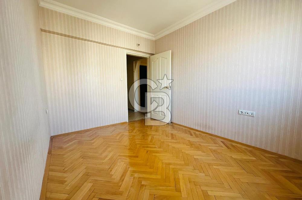 YAŞAMKENT MERKEZDE, KONFORLU VE GÜVENLİ SİTE İÇİNDE GENİŞ 3+1