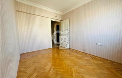 YAŞAMKENT MERKEZDE, KONFORLU VE GÜVENLİ SİTE İÇİNDE GENİŞ 3+1