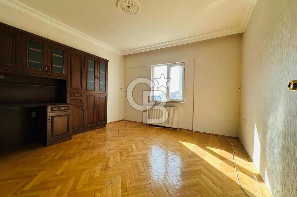 YAŞAMKENT MERKEZDE, KONFORLU VE GÜVENLİ SİTE İÇİNDE GENİŞ 3+1