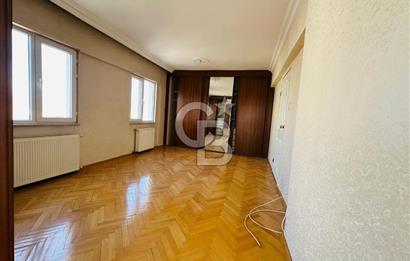 YAŞAMKENT MERKEZDE, KONFORLU VE GÜVENLİ SİTE İÇİNDE GENİŞ 3+1