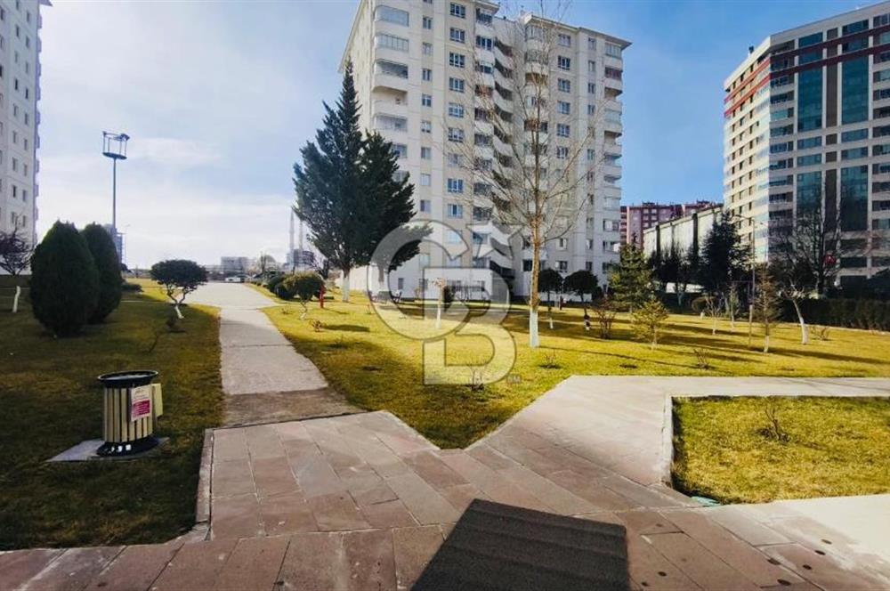 YAŞAMKENT MERKEZDE, KONFORLU VE GÜVENLİ SİTE İÇİNDE GENİŞ 3+1