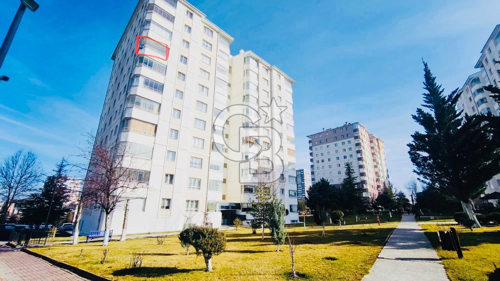 YAŞAMKENT MERKEZDE, KONFORLU VE GÜVENLİ SİTE İÇİNDE GENİŞ 3+1