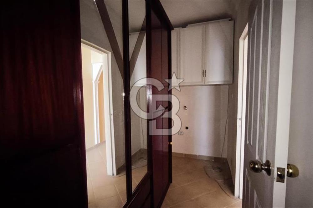 YAŞAMKENT MERKEZDE, KONFORLU VE GÜVENLİ SİTE İÇİNDE GENİŞ 3+1