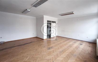 KIZILAY MEŞRUTİYET CADDESİNDE KİRALIK 4+1 OFİS
