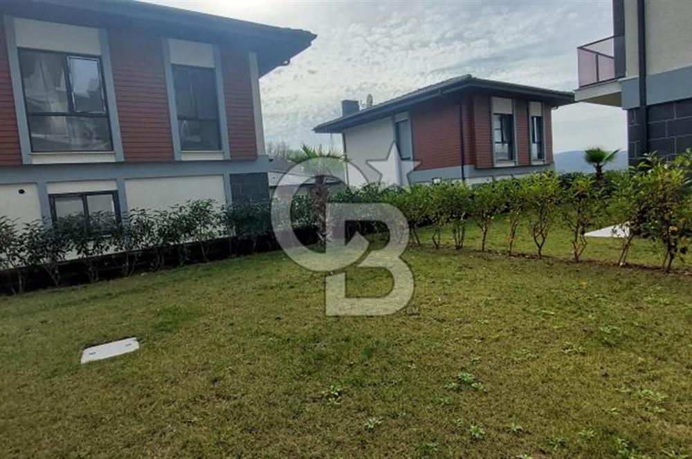 ŞİLE'NİN MUHTEŞEM DOĞASININ İÇERİSİNDE MUHTEŞEM FİYATA SATILIK SIFIR VİLLA